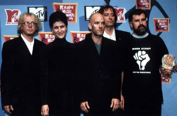 Otpor en los MTV Europe Music Awards de 1998.