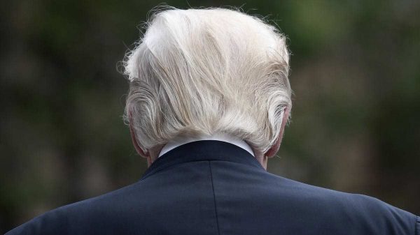 trump cambia de bando
