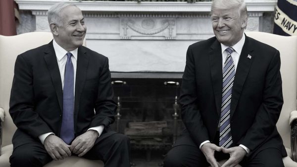 Inteligencia israelí ayudó a Trump
