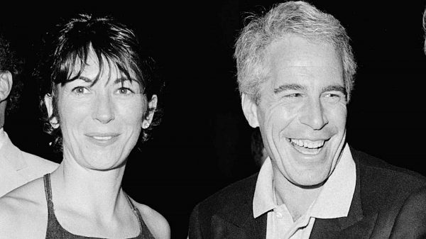Ghislaine Maxwell arrestada por el FBI