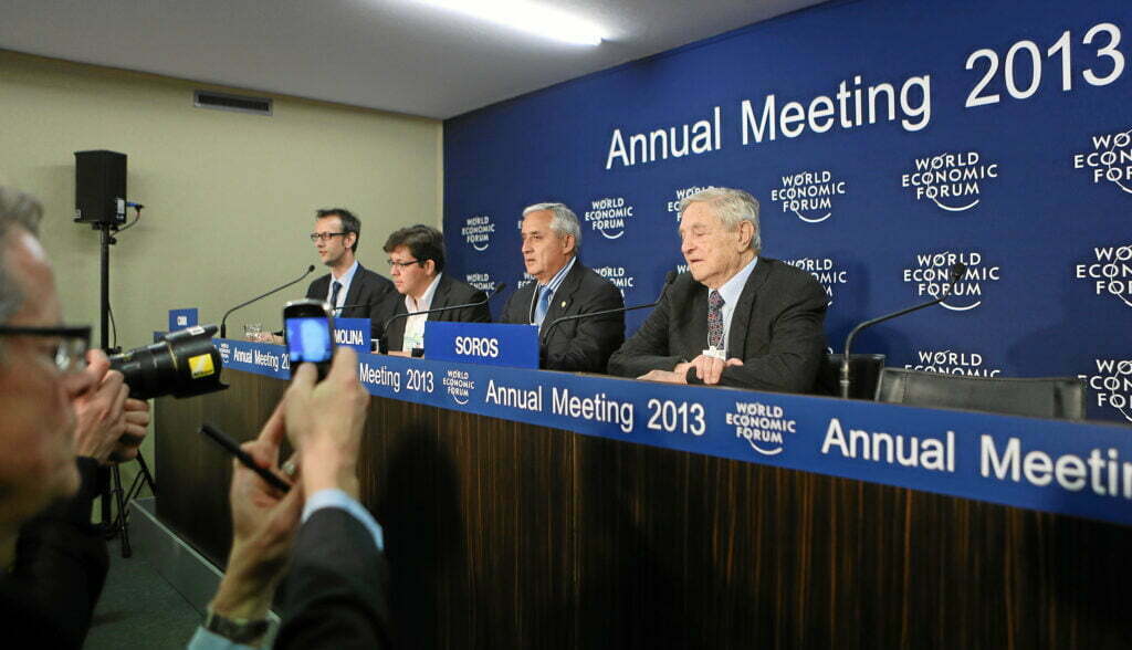 George Soros en la Reunión Anual 2013 del Foro Económico Mundial en Davos, Suiza. Fuente: Flickr