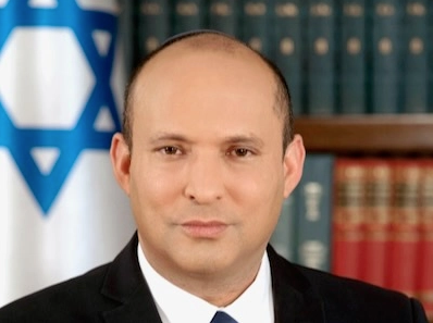 El Estado de Israel ha dado su opinión. Su primer ministro, Naftali ‎Benett, aconsejó al presidente Zelenski que acepte las condiciones que Rusia ofrece para ‎la paz, incluyendo la eliminación de los monumentos que glorifican a Stepan Bandera y a otros ‎colaboradores ucranianos de los nazis y el arresto de los nazis contemporáneos incorporados ‎a las fuerzas armadas ucranianas.