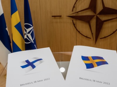 El 18 de mayo de 2022, Finlandia y Suecia solicitaron oficialmente convertirse en miembros de la OTAN