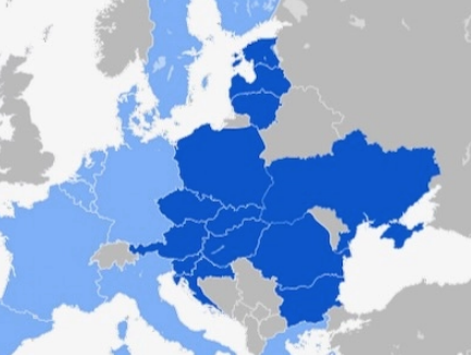 En azul oscuro, los países involucrados en la “Initiativa de los Tres Mares”.‎