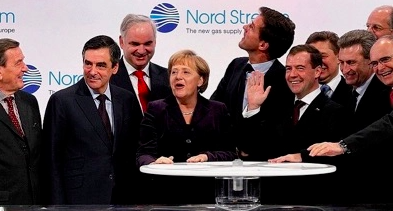 Hace 11 años, los europeos celebraban su unión con Rusia y hablaban de construir un mundo de paz y prosperidad. 