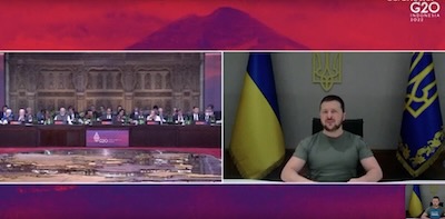 El presidente ucraniano, Volodimir Zelenski, se dirige por videoconferencia a los participantes en ‎la cumbre del G20.‎