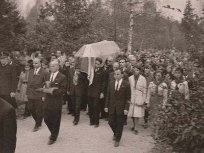 El entierro de Stepan Bandera, colaborador de los nazis y perpetrador de ‎crímenes de guerra.