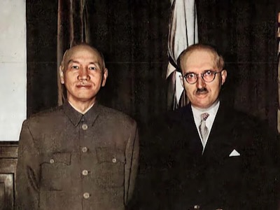 Chiang Kai-Chek y Yaroslav Stetsko en la fundacion de la Liga Anticomunista Mundial.