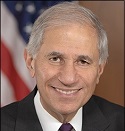 Martin Gruenberg, Presidente, Corporación Federal de Seguros de Depósitos (FDIC)